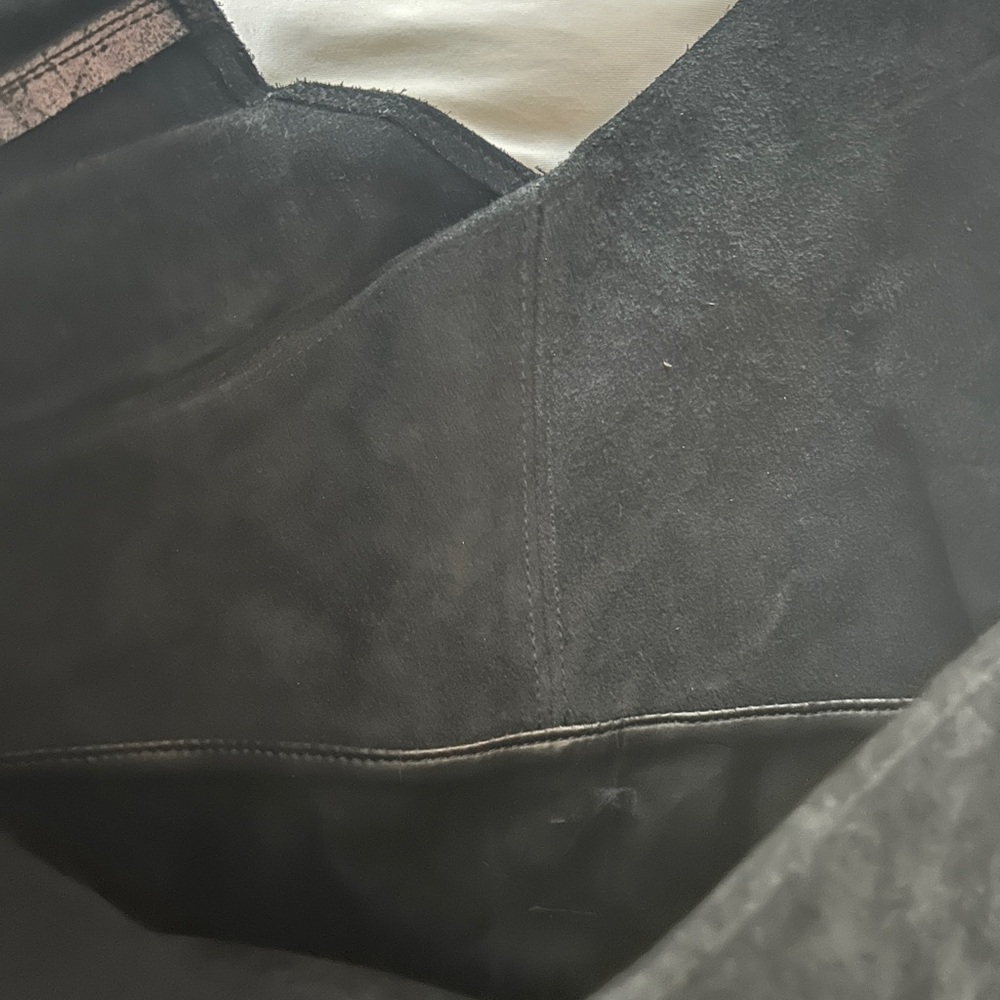 Lillian Vernon suede bag - Picture 5 of 7